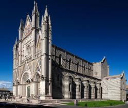 Cathedral of orvieto global view