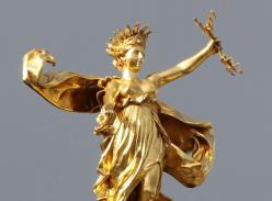Rennes palais du parlement de bretagne statue la justice