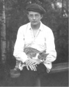 Shostakovich et son chat en 1923